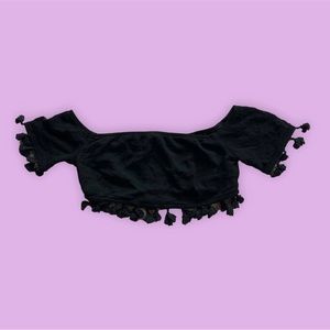 FESTIVAL OFF SHOULDER CROP TOP